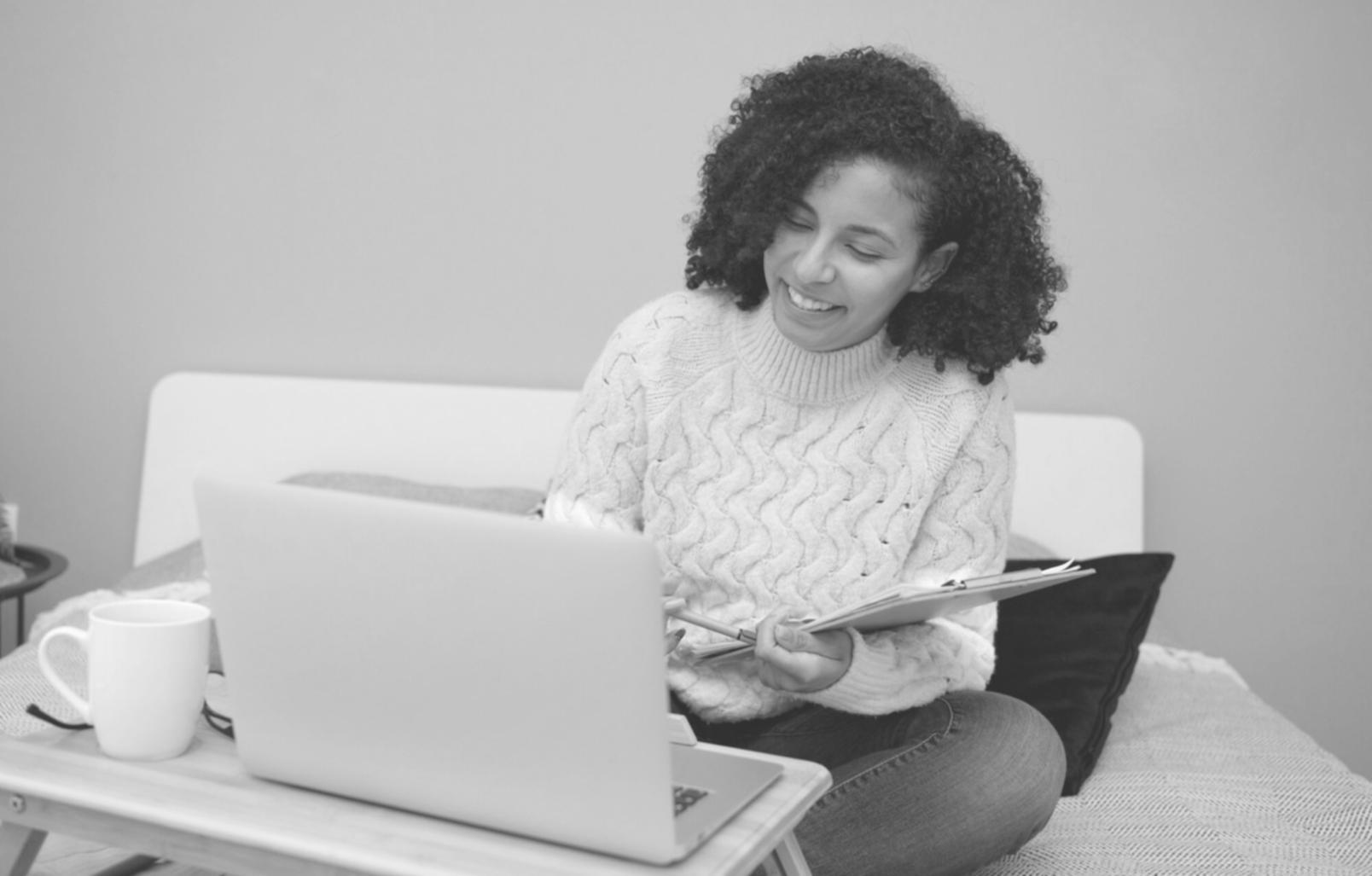 pylarseliv financial education workspace with learning materials and resources